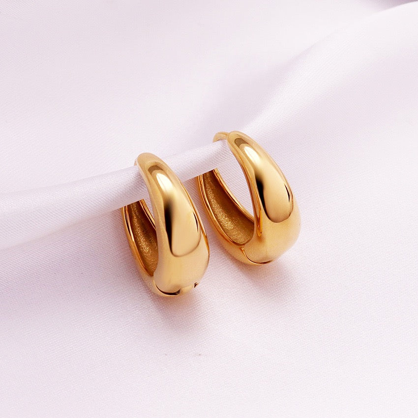 Adrienne Round Hoops