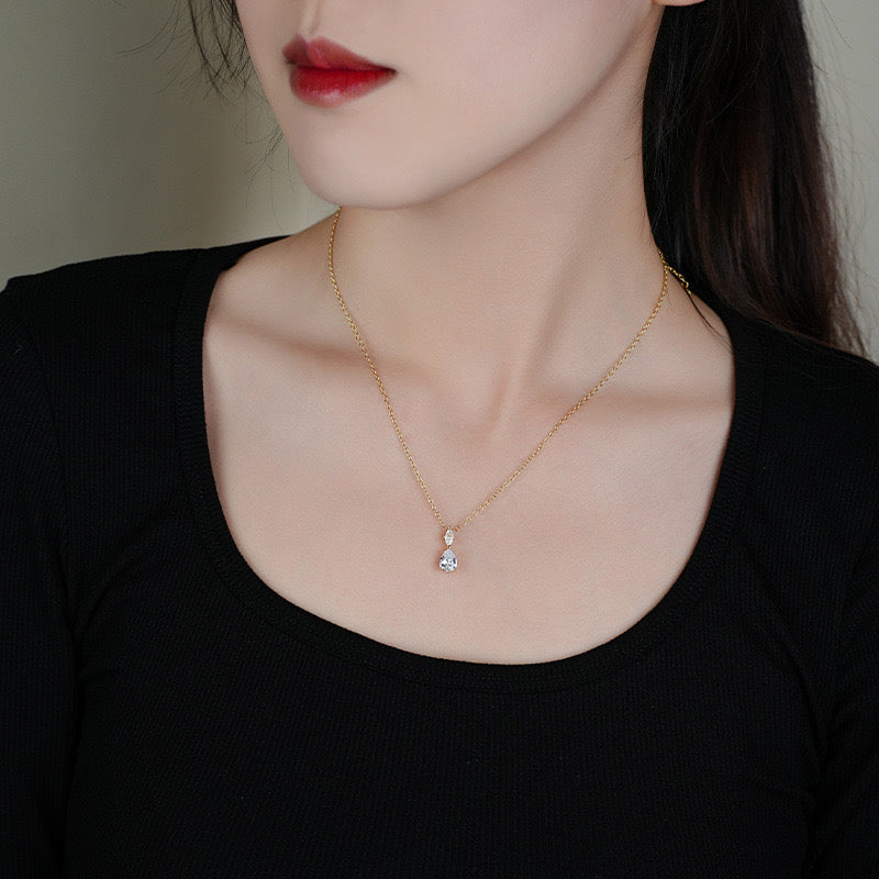 Teardrop Necklace