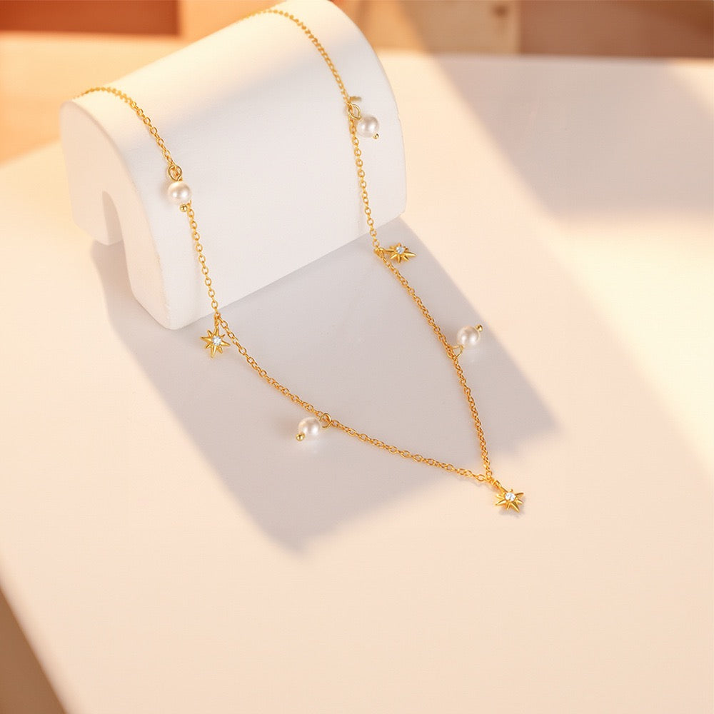 Snow Pearl Star Chain Necklace