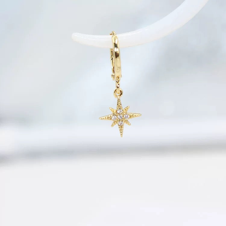 Royalty Star Earrings